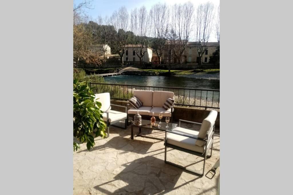 Character Filled House Overlooking The River Cesse บิซ-มิเนอวัว ภายนอก รูปภาพ
